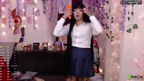 Snapshot of newjadedelux chatting on 03.11.25 New Account Jade Delux online show from 03.11.25