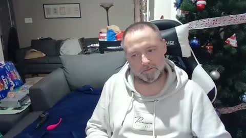 NewWorld online show from 12.23.24