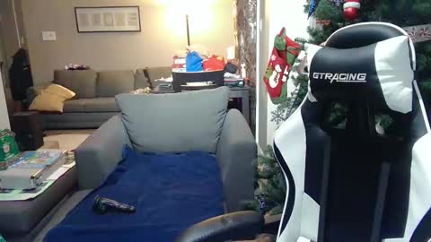 NewWorld online show from 12.25.24