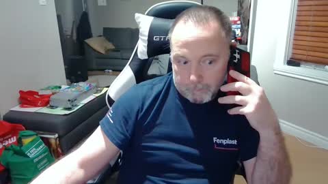 NewWorld online show from 02.05.25