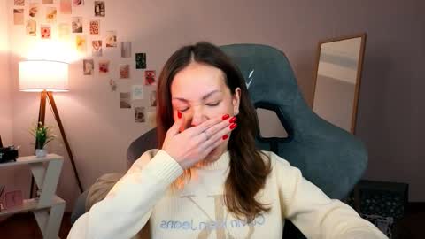 Snapshot of nexorine chatting on 02.11.26 Lilly online show from 02.11.26