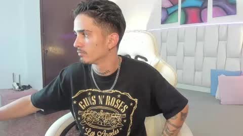 Yeison online show from 04.13.26