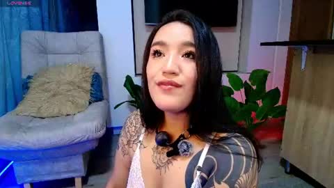 Snapshot of neytiri_san chatting on 06.17.26 Valery Gonzales online show from 06.17.26