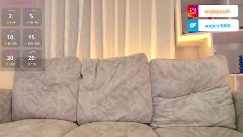 Snapshot of nezo_ chatting on 06.15.26 Angie Instagram angie julianac add me online show from 06.15.26