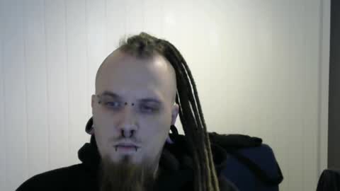 Snapshot of nezvers chatting on 01.06.25 YouPick online show from 01.06.25