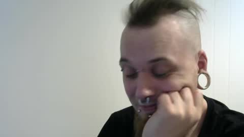 Snapshot of nezvers chatting on 02.13.25 YouPick online show from 02.13.25