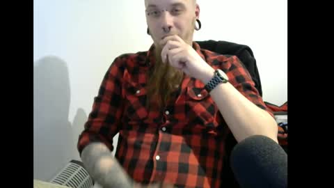 Snapshot of nezvers chatting on 03.03.25 YouPick online show from 03.03.25