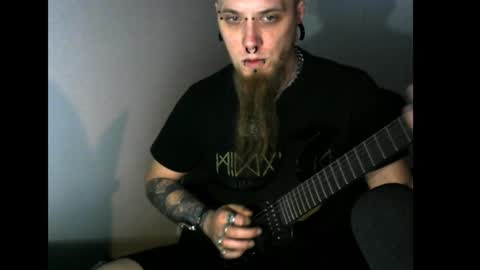 Snapshot of nezvers chatting on 03.07.25 YouPick online show from 03.07.25