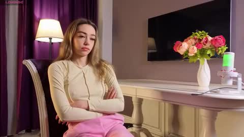 Anasteisha online show from 12.18.25