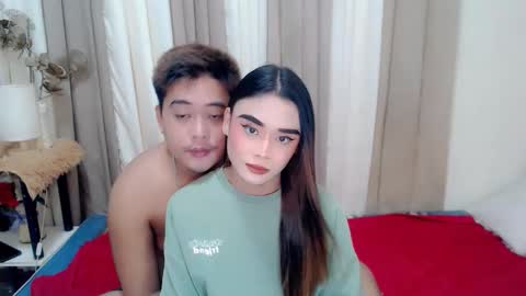 Snapshot of nhicolehollywood chatting on 11.05.25 hottie nicole online show from 11.05.25