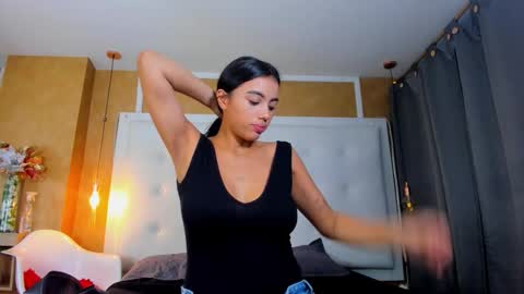    online show from 12.03.25