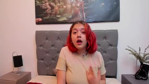 Estefani  online show from 03.02.25