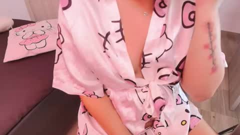  Nia  online show from 02.06.26