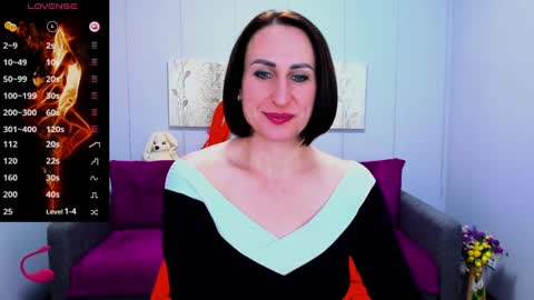 niasmithh online show from 02.19.25