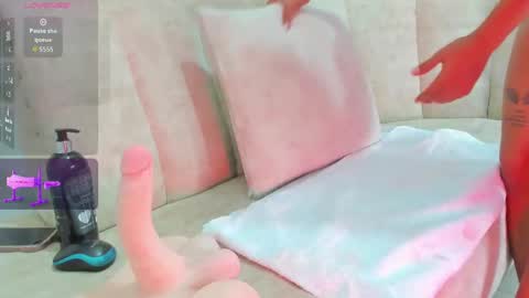 niccky01 online show from 10.16.25
