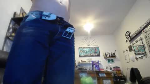 Snapshot of niceasscammo69 chatting on 09.27.25 niceasscammo69 online show from 09.27.25