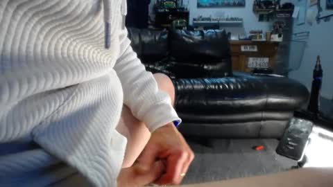 Snapshot of niceasscammo69 chatting on 11.25.25 niceasscammo69 online show from 11.25.25