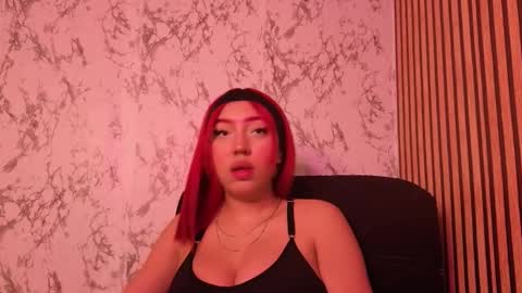 Snapshot of nicecherry_ chatting on 11.20.25 Michell online show from 11.20.25