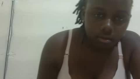 Snapshot of nicegirl200 chatting on 02.17.26 nicegirl200 online show from 02.17.26