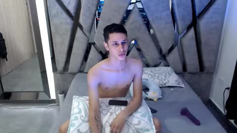 Nick Hot online show from 03.22.26