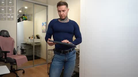 nick_howlenxx online show from 10.30.25