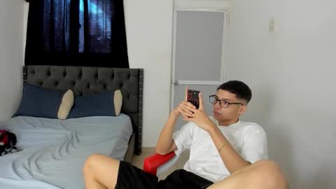 Snapshot of nick_master2 chatting on 02.20.26 nick_master2 online show from 02.20.26