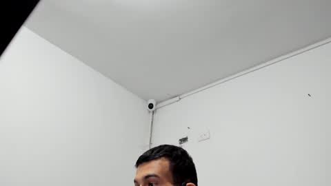 nick_maxxx online show from 10.21.25