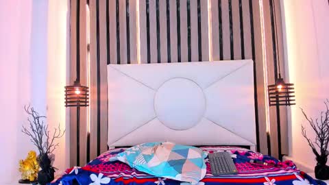 nick_smile online show from 02.14.26