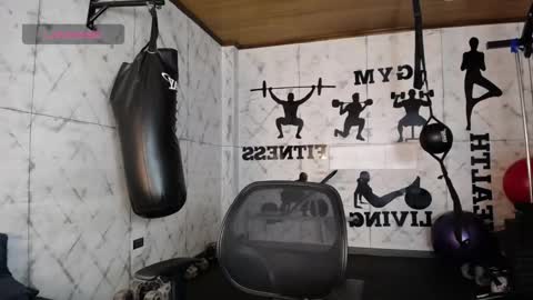 Snapshot of nick_torn chatting on 09.12.25 Nick online show from 09.12.25