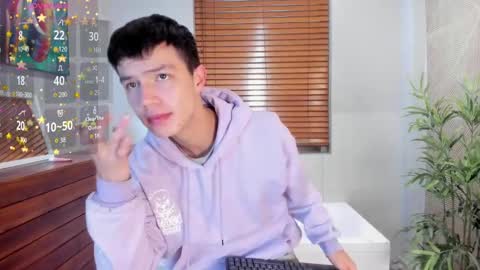 Snapshot of nick_torn chatting on 09.28.25 Nick online show from 09.28.25