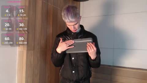 Snapshot of nick_torn chatting on 10.24.25 Nick online show from 10.24.25