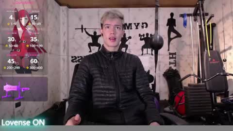 Snapshot of nick_torn chatting on 11.14.25 Nick online show from 11.14.25