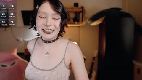 Snapshot of nickari_x chatting on 06.19.26 nickari_x online show from 06.19.26