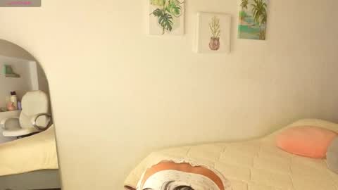 Nicole Silvermoon online show from 04.13.26