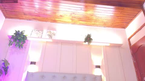 Snapshot of nicki__snow chatting on 12.20.25 Your baby Nicol online show from 12.20.25