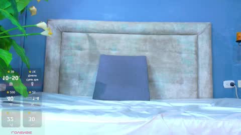 Snapshot of nicki__snow chatting on 01.14.26 Your baby Nicol online show from 01.14.26