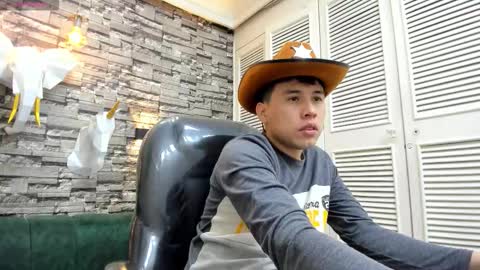 Nickk Wolff online show from 11.27.25