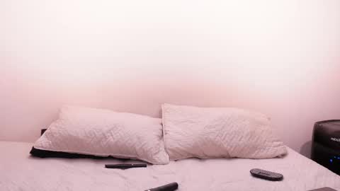 Snapshot of nicky_and_blake chatting on 02.28.25 nicky and blake online show from 02.28.25