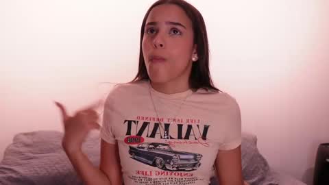 Snapshot of nicky_and_blake chatting on 03.05.25 nicky and blake online show from 03.05.25