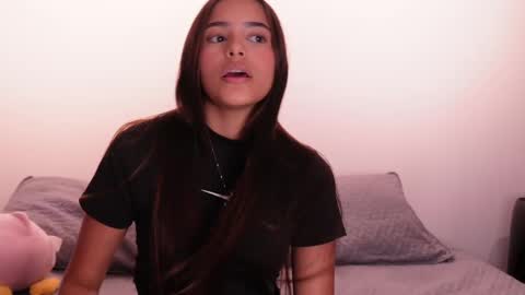 Snapshot of nicky_and_blake chatting on 03.06.25 nicky and blake online show from 03.06.25