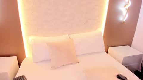 Nicky  online show from 12.23.25