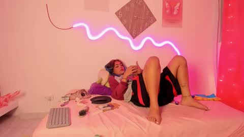 Snapshot of nicky_teem chatting on 01.10.25 nicky_teem online show from 01.10.25