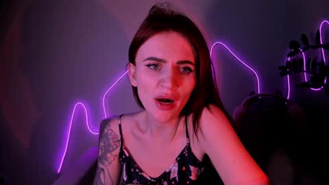 Snapshot of nicky_weekends chatting on 12.06.24 Nicky Weekends online show from 12.06.24