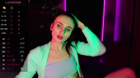 Snapshot of nicky_weekends chatting on 01.10.25 Nicky Weekends online show from 01.10.25