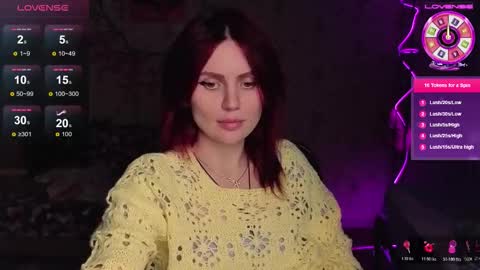 Snapshot of nicky_weekends chatting on 11.26.25 Nicky Weekends online show from 11.26.25