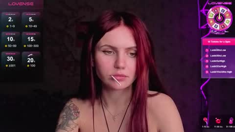 Snapshot of nicky_weekends chatting on 11.29.25 Nicky Weekends online show from 11.29.25