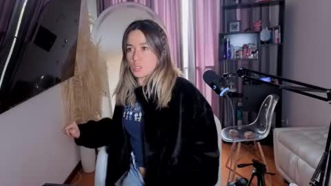 Nicky online show from 02.05.26