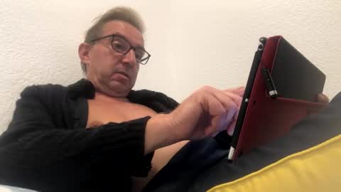 Nico online show from 11.13.25