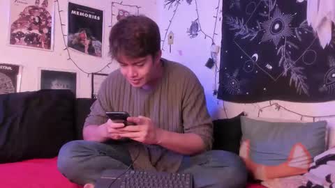 Nicols online show from 11.08.25
