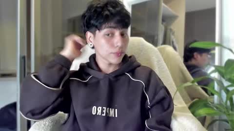 Nico  online show from 02.23.25